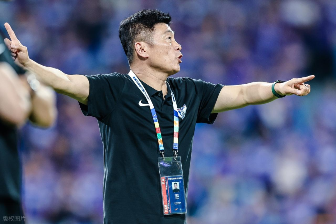 C罗回应“世界杯后退出国家队传闻”